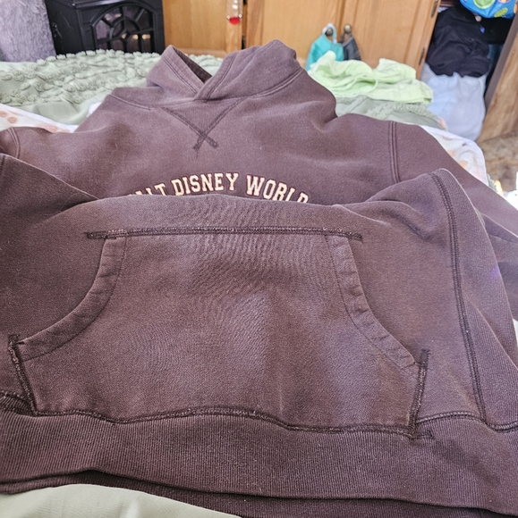 Walt Disney World Grumpy Hoodie. - Picture 5 of 8